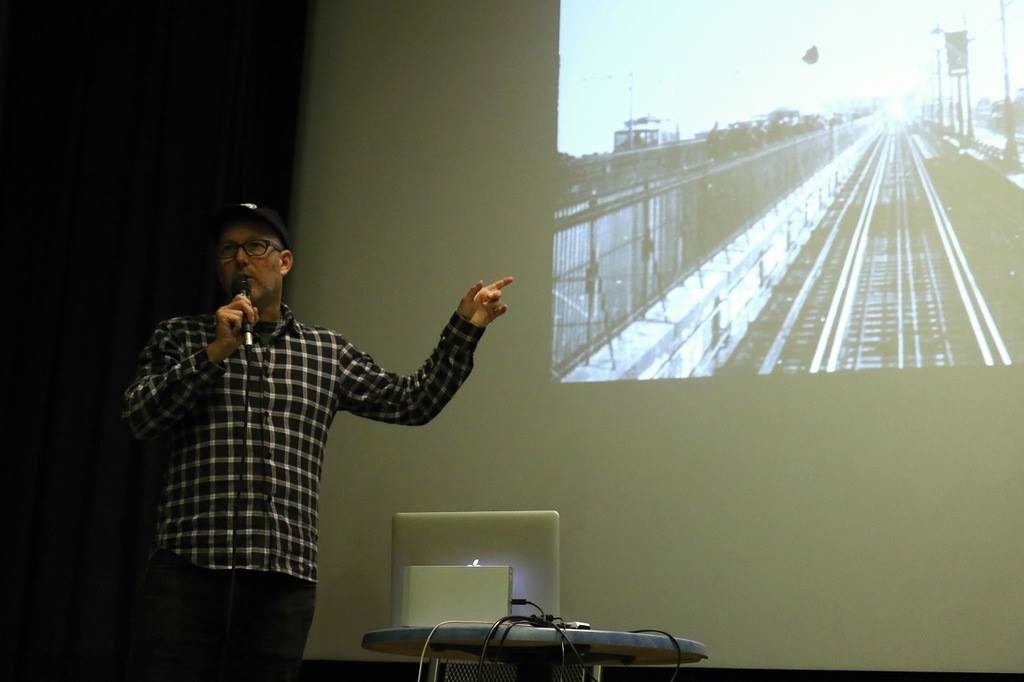 (Masterclass mit Bill Morrison – Bild: courtesy of JIDFF)